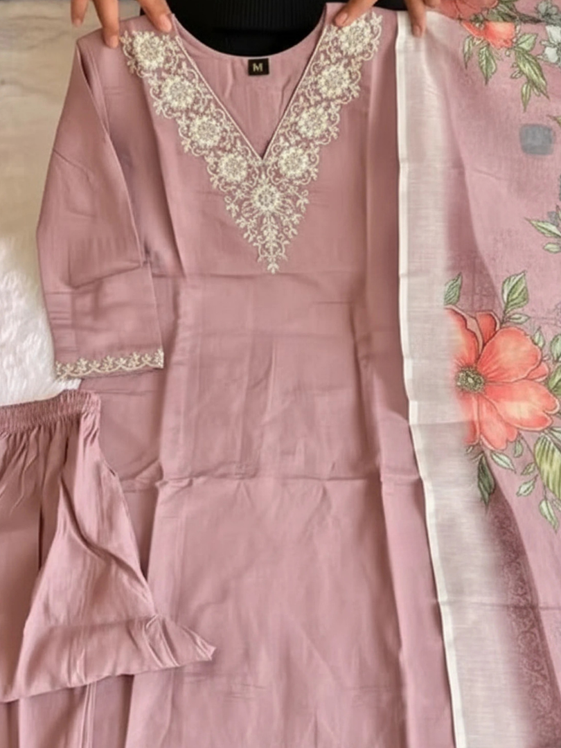 Dusty Rose Rayon Kurta Set with dupatta by Noir and Grace